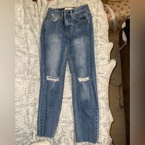 Pacsun knew rip skinny jeans